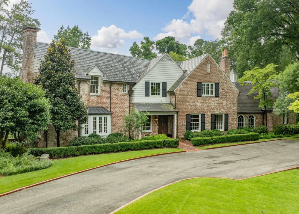 3827 Forest Glen Dr, Mountain Brook, AL 35213