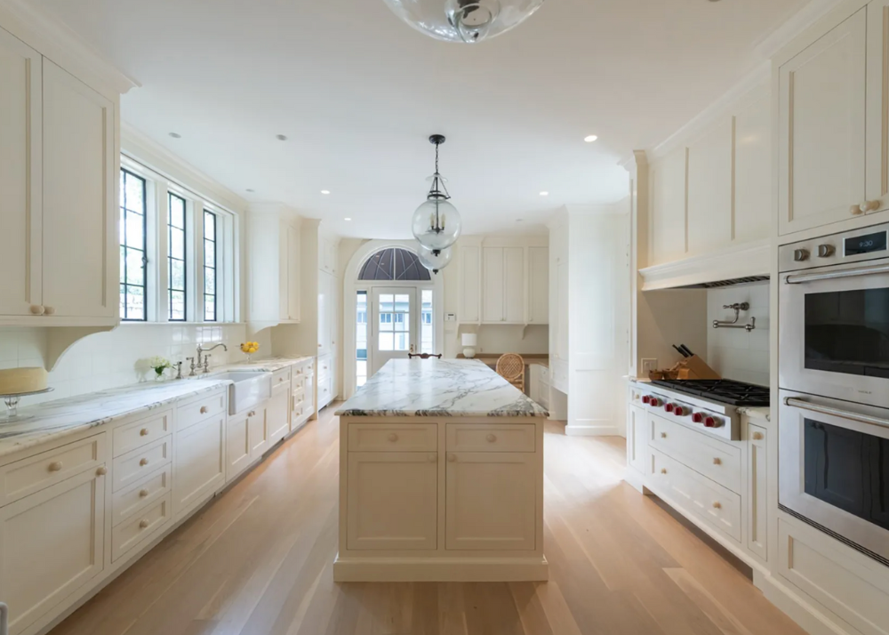 2620 Habersham Rd NW, Atlanta, GA 30305