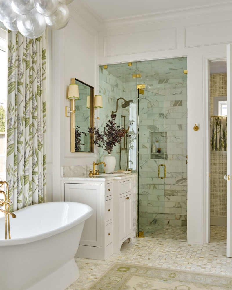 traditional bathroom design tips